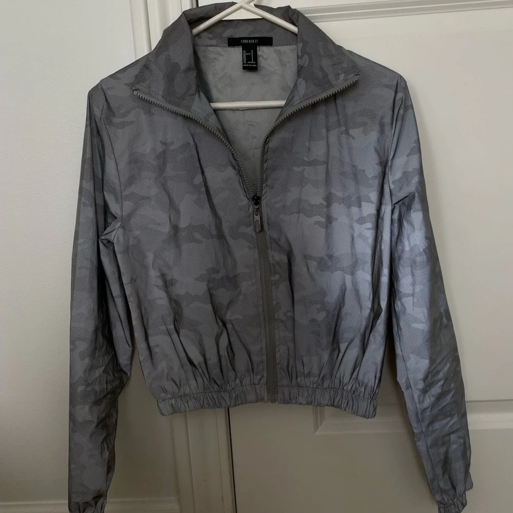 Forever 21 athletic jacket - Picture 1 of 2